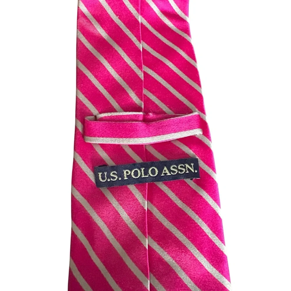 Men's US Polo Assn. Pink & Silver Striped 100% Silk‎ Tie 60